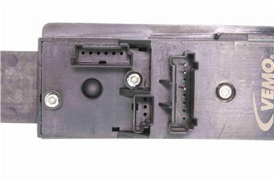 VEMO V30-73-0153 EAN: 4046001622915.