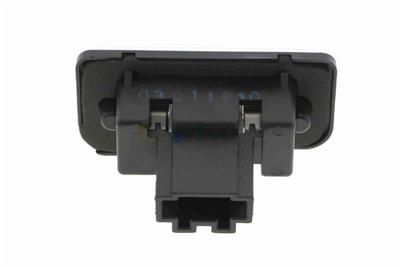 VEMO V30-84-0024 EAN: 4062375007660.