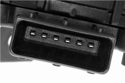 VEMO V40-82-0007 EAN: 4046001920004.