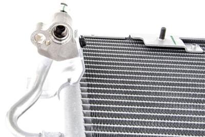 MAHLE ORIGINAL AC 376 000P Číslo výrobce: 351301751. EAN: 4057635022026.