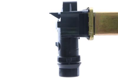 MAHLE ORIGINAL CR 647 000S Číslo výrobce: 376720591. EAN: 4057635087940.