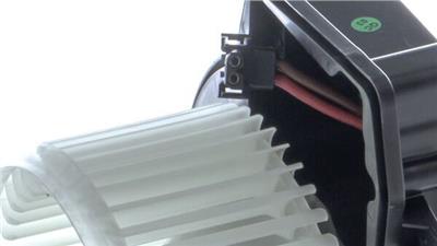 MAHLE ORIGINAL AB 15 000S Číslo výrobce: 72524678. EAN: 4057635190459.