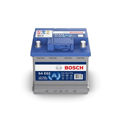 BOSCH 0 092 S4E 020 Číslo výrobce: 12V 50AH 550A.