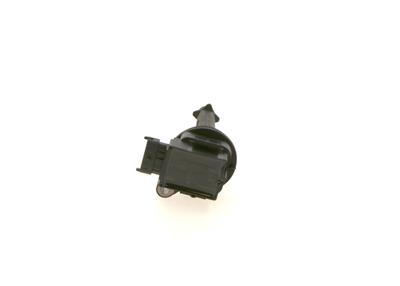 BOSCH 0 221 604 008 EAN: 3165143268735.