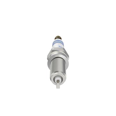 BOSCH 0 242 135 548 Číslo výrobce: YR 7 SII 33 U. EAN: 4047025379106.