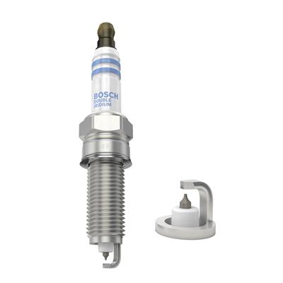 BOSCH 0 242 135 548 Číslo výrobce: YR 7 SII 33 U. EAN: 4047025379106.
