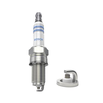 BOSCH 0 242 140 519 Číslo výrobce: YR 6 DES. EAN: 4047024558588.