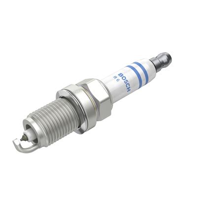 BOSCH 0 242 235 776 Číslo výrobce: FR 7 KPP 332. EAN: 3165143602317.