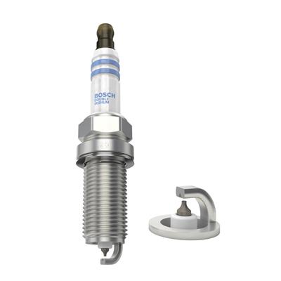 BOSCH 0 242 236 528 Číslo výrobce: FR 7 NI 33. EAN: 4047023107428.