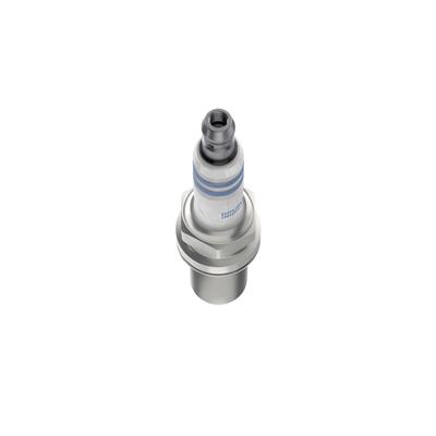BOSCH 0 242 236 593 Číslo výrobce: FR 7 NII 33 X. EAN: 4047025094986.