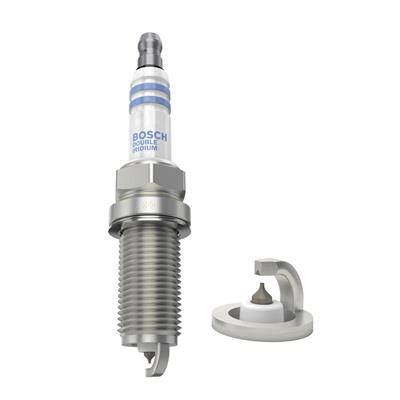 BOSCH 0 242 236 593 Číslo výrobce: FR 7 NII 33 X. EAN: 4047025094986.