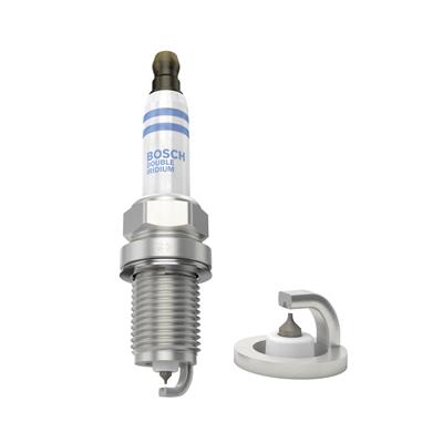 BOSCH 0 242 236 668 Číslo výrobce: FR 7 KII 332 S. EAN: 4047025756419.