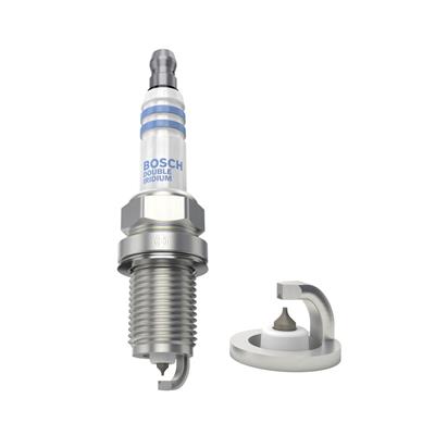 BOSCH 0 242 236 599 Číslo výrobce: FR 7 KII 33 X. EAN: 4047025095006.