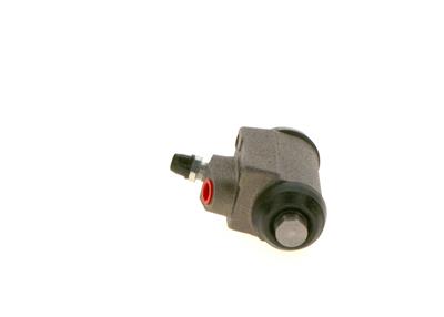 BOSCH 0 986 475 739 Číslo výrobce: WC746. EAN: 3165141179828.