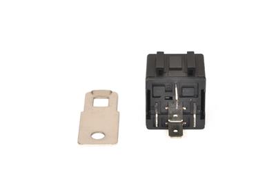 BOSCH 0 986 AH0 611 EAN: 4047025325653.