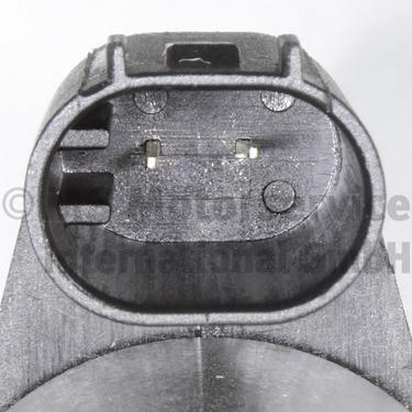 PIERBURG 7.06117.22.0 EAN: 4028977883835.