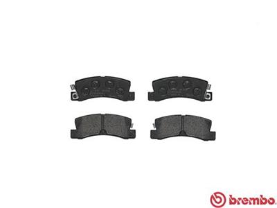 BREMBO P 83 015 Číslo výrobce: 21834. EAN: 8020584057506.