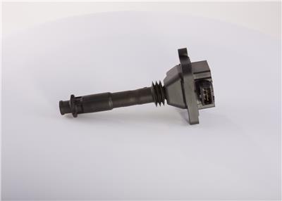 BOSCH 0 221 504 006 EAN: 3165142709963.