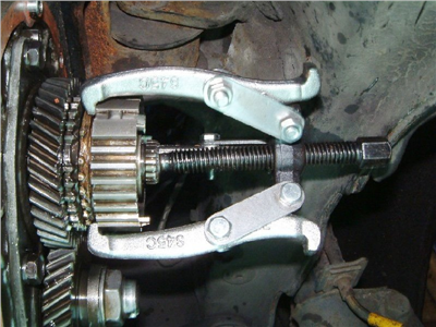 Univerzální tříramenný stahovák 100 mm - Genborx SN0102-1/100