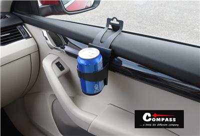 06276 Držák nápojů