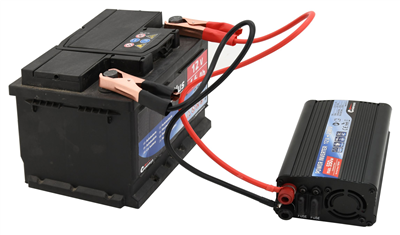 07111 Trafo 12/230V 550W + USB