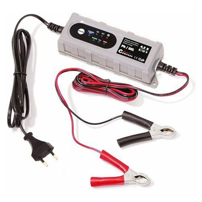 07145 Mikroprocesorová nabíjačka 4Amp 6/12V PB/GEL max. 120Ah