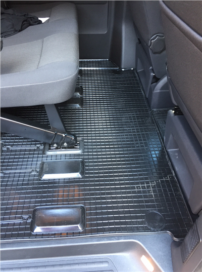 Gumové autokoberce VW Transporter T5/T6 2003- (2. řada)