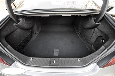 Gumová vana do kufru Mercedes E-Class W212 2009-2016 (sedan)