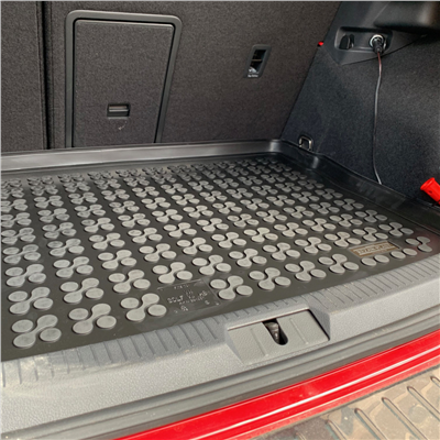 Gumová vana do kufru VW Golf VII. 2012-2019 (hb, horní dno)