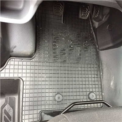 Gumové autokoberce Ford Transit/Tourneo Custom 2012-2018 (přední)