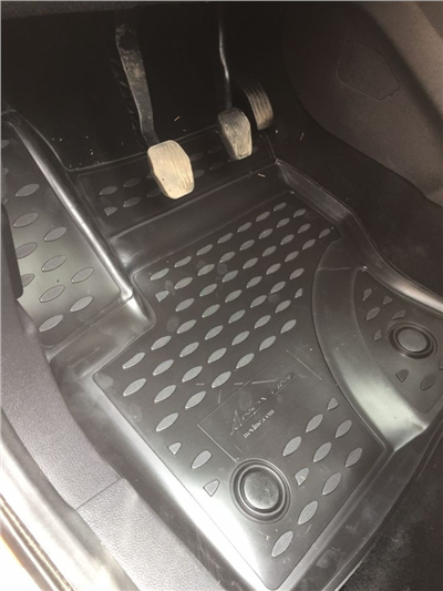 Gumové autokoberce Ford Kuga 2013-2019