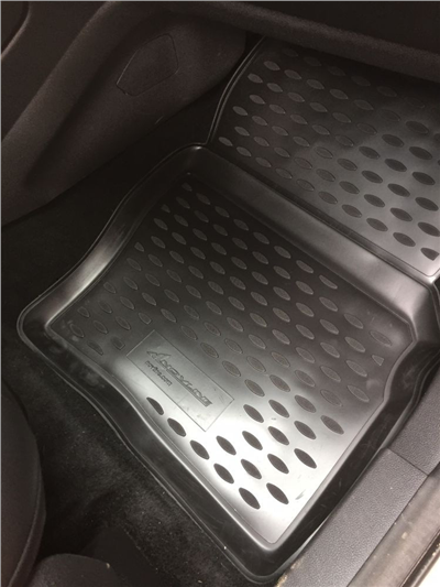 Gumové autokoberce Ford Kuga 2013-2019