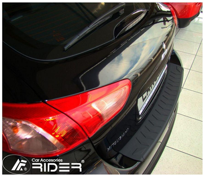 Ochranná lišta hrany kufru Mitsubishi Lancer Sportback 2008-