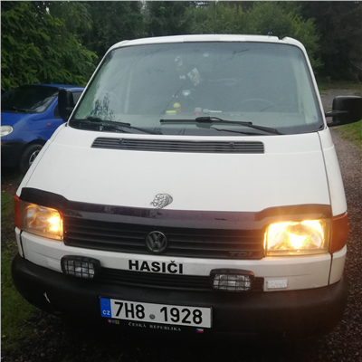 Deflektor kapoty VW Transporter T4 1990-2000 (hranatá světla)