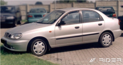 Boční ochranné lišty Daewoo Lanos 1997-2004 (hatchback, 5 dveří)