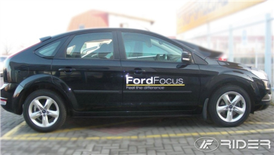 Boční ochranné lišty Ford Focus 2005-2010 (hatchback, 5 dveří)