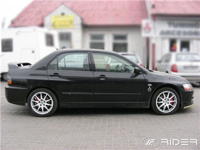 Boční ochranné lišty Mitsubishi Lancer 2003-2005 (sedan)