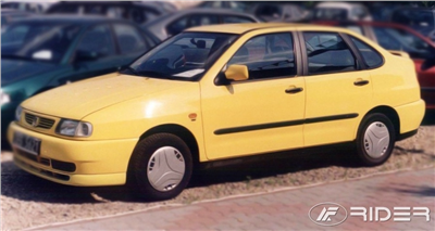 Boční ochranné lišty Seat Cordoba 1993-2002 (combi)
