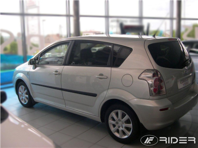 Boční ochranné lišty Toyota Verso 2004-2009 (hatchback)