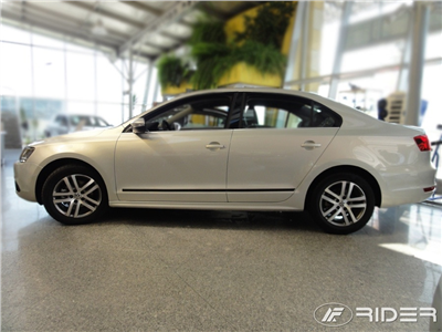 Boční ochranné lišty VW Jetta 2011-2018 (sedan)