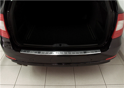 Ochranná lišta hrany kufru Škoda Superb II. 2008-2013 (combi, matná)