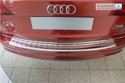 Ochranná lišta hrany kufru Audi Q5 2008-2017 (matná)