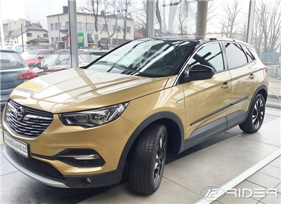 Boční ochranné lišty Opel Grandland X 2017-