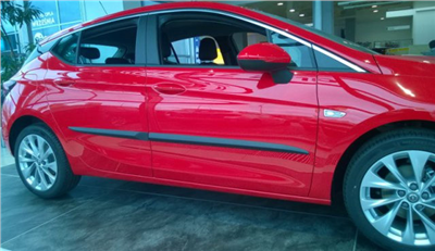 Boční ochranné lišty Opel Astra K 2015-2021