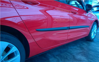 Boční ochranné lišty Opel Astra K 2015-2021