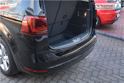 Ochranná lišta hrany kufru VW Sharan 2010-2022 (tmavá, matná)
