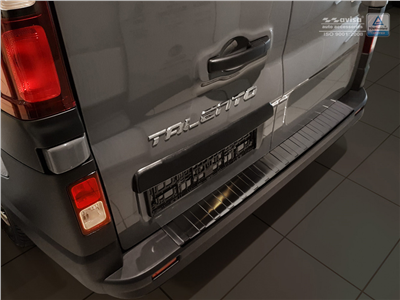 Ochranná lišta hrany kufru Opel Vivaro 2014-2019 (tmavá, matná)