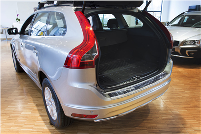 Ochranná lišta hrany kufru Volvo XC60 2013-2017 (matná)