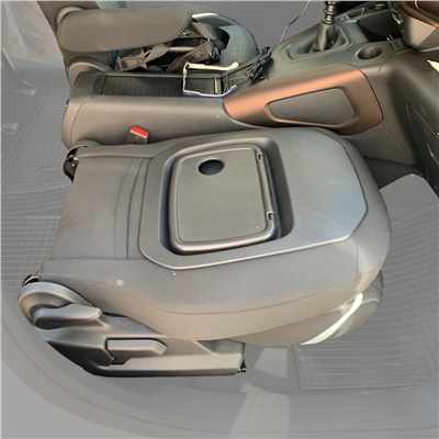 Gumové autokoberce Citroen Berlingo 2018- (oválné fixace, sklopná sedačka spolujezdce)