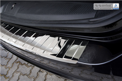 Ochranná lišta hrany kufru VW Sharan 2010-2022 (chrom)